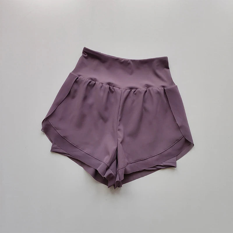 Move Lite Shorts